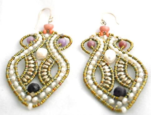 Long chandelier Ziio earrings handmade with pearls, amethysts and apatite