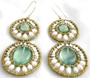 Long chandelier Ziio earringsmade with pearls and fluorite